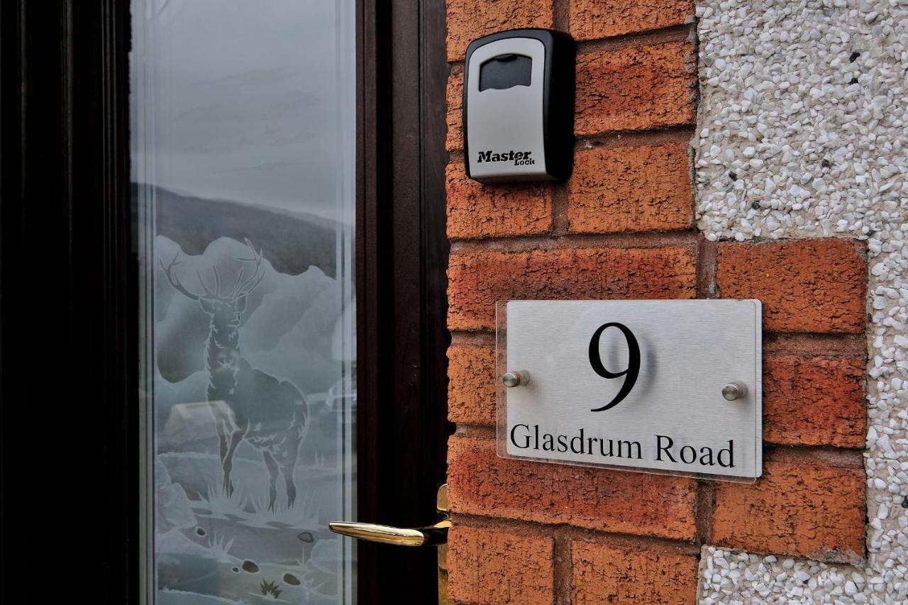 Contemporary Highland House Close To Town And Ben Nevis ฟอร์ตวิลเลียม ภายนอก รูปภาพ